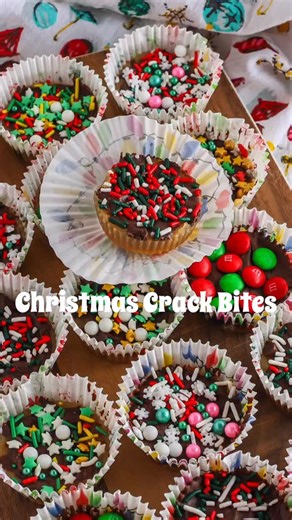 Emily Claire Susman on Instagram: "You’ve had Christmas Crack… but have you tried Christmas Crack Bites? Even better because they’re perfectly portioned and individually wrapped. This easy recipe is a must-add to your holiday goodie list! Christmas Crack Bites Ingredients * 1 box of ritz cracker * 1 cup butter * 1 cup brown sugar * 10 oz semi sweet chocolate chips * Sprinkles or any small candy pieces Directions: 1. Preheat the oven to 350 degrees. Line muffins tins and place 1 ritz cracker in e