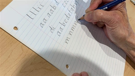 Cursive writing makes a curriculum comeback in Ontario