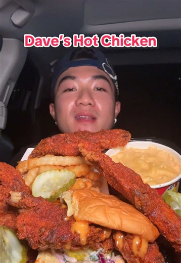 Let’s eat David w/ @fruit riot #fyp #viral #mukbang #Foodie #losangeles #asmreating #unitedstates #fypシ゚viral #daveshotchicken #fruitriotpartner #dlameats