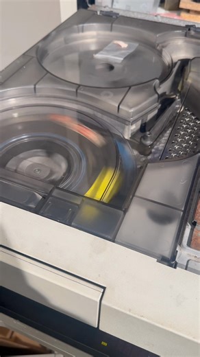 9 track tapes being dumped for data archeology! | Australian Computer Museum Society