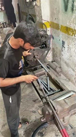 Long spring making by hand with wire #shortvideo #diy