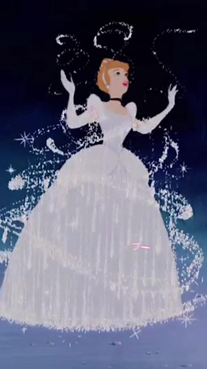 ビビディ・バビディ・ブー🕰🪄『#シンデレラ』は #ディズニープラス で配信中 #cinderella #プリンセス #ディズニー