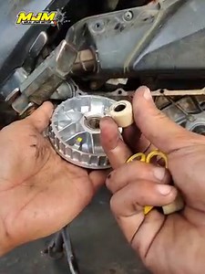 1.4M views · 23K reactions | Cvt spacy injeksi perkawinan antara beat dan vario agnes #bengkelmotor #otomotip #tutorial | Belajar Mekanik Dari NOL | Facebook