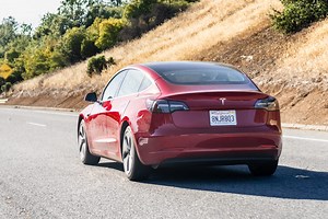 Race to the clouds: Battery thermal behavior simulation of a Tesla Model 3 - Simcenter