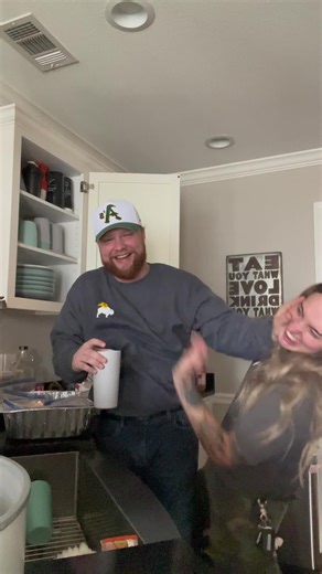 I think he liked it 😂😂 @William Hyden725 // also thank you @Mirrored By Marquie 🪩 for the wig lmaooo