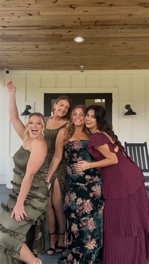 celebrating our queen today🕊️ #bridesmaids #bffs #wedding #gettingready