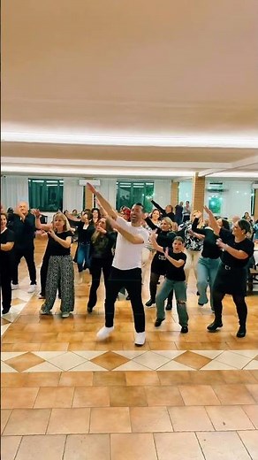 Gute Laune #gutelaune #paolomarincolo #dance #ballidigruppo