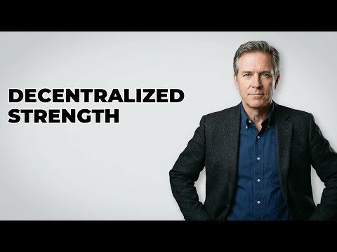 How Do Distributed Networks Create System Robustness?