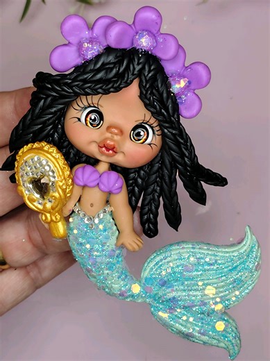 Creating a Black Mermaid from Clay: Artistic Process
