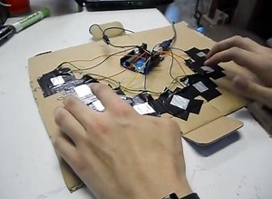 Capacitive-Touch Arduino Keyboard Piano