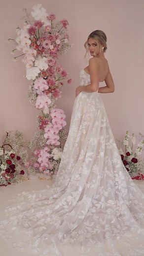 ‘Kyann’ by @Madi Lane Bridal has the most gorgeous lace detailing and strapless neckline ✨ #bridalgown #straplessweddingdress