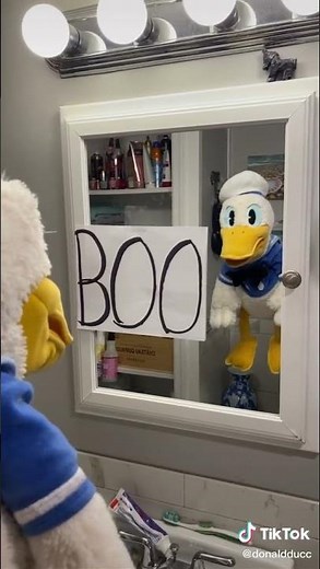 bored boo donald duck