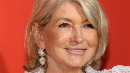 Make-up Artists on the Most Flattering Eyeshadows for Older Women