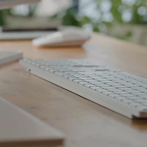 22 reactions · 7 comments | 快適な操作を実現する シンプルでスタイリッシュなワイヤレスキーボード/HP...