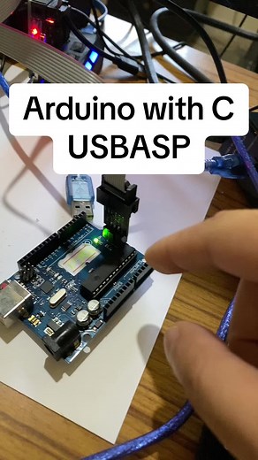 عملية ازالة bootloader عن microcontroller #akramslab #arduino #learning #courses #news #embeddedsystem #c #control
