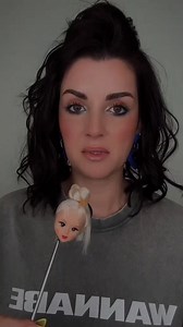 2.6M views · 96K reactions | Si te ves mayor es por esto #tutorial #pielmadura #mujer #maquillaje #tutorialdemaquillaje #makeupartist #pielseca #consejosdebelleza #pielgrasa #viral #makeup #tipsdemaquillaje #Temu #retinol | La Fama clik | Facebook