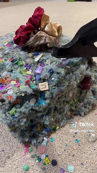 Happy Birthday Cake with Relaxing Vacuum Sounds