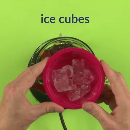 DaVita Eats: Mixed Berry Protein Smoothie