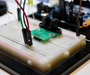Measure Distance Traversed by a Robot With an Encoder