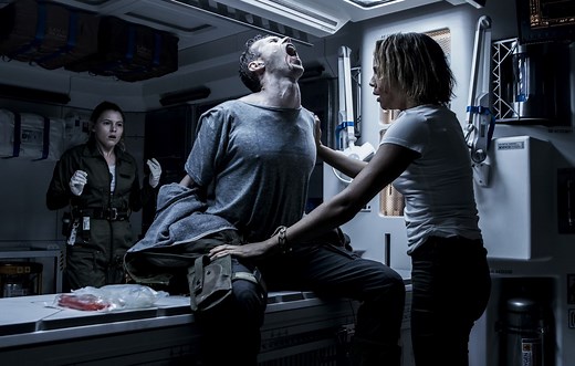 « Alien » et « Predator »: Dans quel ordre regarder les films des deux sagas de SF horrifique ?