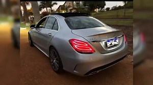 MERCEDES-BENZ C300 MOD 2015 Naftero, caja automática, techo panorámico, botón arranque, único dueño se va en 36. 900 dólares.. Acepto auto como parte de pago.. Tr al 0981_779755 wsp | Cambalache Y Algo Mas | Facebook