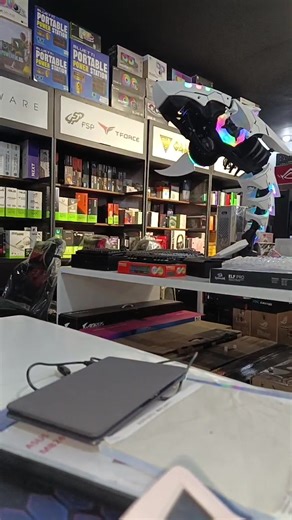 PC Configure Computer Center on Reels