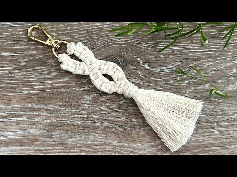 EASY Macrame Keychain Tutorial for Beginners | Step-by-Step Infinity Square Knot Pattern
