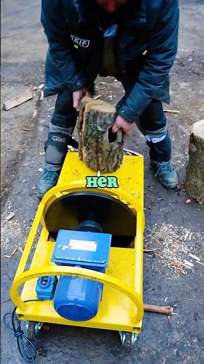 my girlfriend jerks me off in front of her two friends#foryou #funny #reddit #redditstories