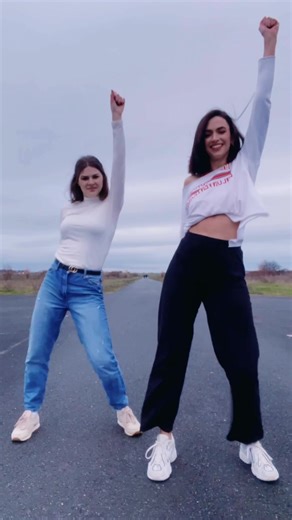 Learn the Levitating Dance Tutorial with Dua Lipa!