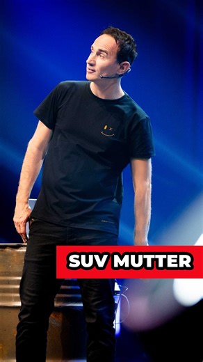 Gernot Kulis | Comedian & Kabarettist on Instagram: "Wer braucht an SUV in Wien? Zawos, frag i di… Alle Infos zu den Terminen meiner Tour mit meinem Comedy-Programm „Ich kann nicht anders“ findet ihr auf meiner Webseite! Der Link ist in meiner Bio!"