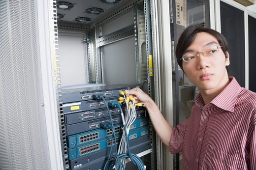 How Do I Know What My Computer Server Name Is? | Techwalla