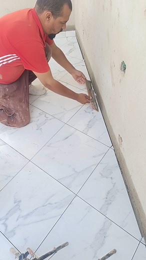 1.7M views · 10K reactions | Only a few craftsmen use this method to install the skirt accurately and straight!! | Karim radouan | Facebook