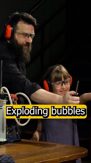 Exploding bubbles are always a pop-ular demo at our family science shows 🫧💥 Dan Plane, Head of Demo at the Ri, puts the flammable properties of hydrogen into action. Watch the full show here: youtube.com/watch?v=5XOQ-wFF_P4 | Royal Institution of Great Britain