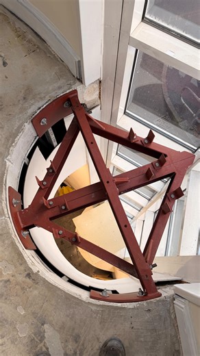 The install of the hole filling cantilever steel sections for St.Ives library went like a dream. I am glad we templates this job as the fit up was as perfect as we could have ever wished. @sam_jelbert pulled a blinder with the curved sections for the plate work. I think this could hold the rest of the building up now. All built to engineers spec and to UKCA BSEN1090. It may feel over kill to most but ultimately we build what we are given the specs and design for. We are finding we are using both