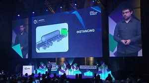 Re-orderable dynamic tables