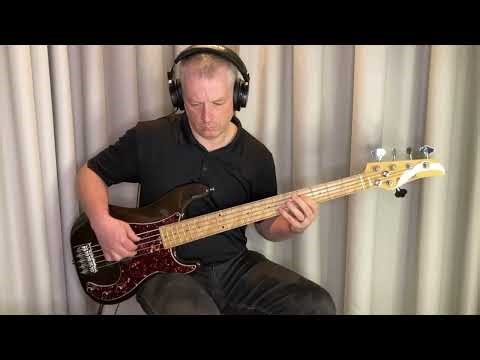 VAN HALEN - Jump - Bass cover