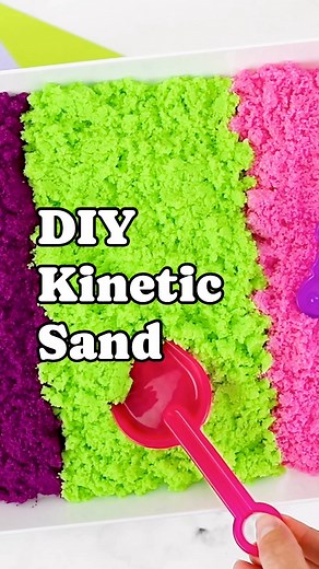 DIY KINETIC SAND 🤩 Made with just 3 ingredients!! "Kinetic Sand" is super soft and moldable - it holds its shape and doesn't stick to hands! It's one of our favorite sensory play activities! You'll need: 💚2 1/2 cups colored play sand — you can also use colorful craft sand 💜1 1/2 cups corn starch — if you’re outside of the US it may be called corn flour 💗1/2 cup light-colored oil — such as vegetable oil, olive oil or baby oil #sensoryplay #kineticsand #kineticsandasmr | The Soccer Mom Blog -