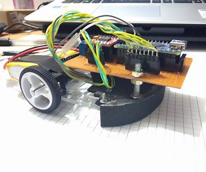 Arduino Line Follower With PID and 90 Degree Turns