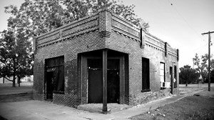 What is composition? - Photography Foundations: Composition Video Tutorial | LinkedIn Learning, formerly Lynda.com