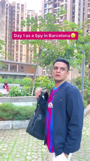 Experience Barcelona as a Spy: Day 1 Adventure