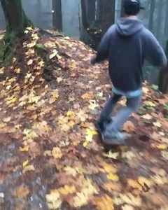 595K views · 4.8K reactions | If this looks like fun, it's because it is. Get your trail shredding device at Onewheel.com | Onewheel | Facebook