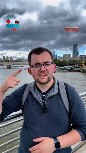 3.2K views · 800 reactions | Today’s British Sign Language sign? ✨ Today’s sign is: #London ! Curious to learn more? I share a new BSL sign every day – perfect for beginners, learners, and sign lovers! #londonlife #london #londontiktok  P.S. I’m from the South of the UK, so some signs might be regional! Let’s celebrate language and inclusion together  #BritishSignLanguage | The Deaf Chef | Facebook