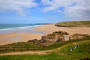 Fancy A Dip? Awesome Cornish Tide Pools & Lidos | Muddy Stilettos