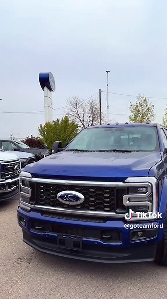 Check out this 2026 F-450 Argon Blue! 💙🧡 📍 3304 91St NW Edmonton, AB. #cars #trucks #ford #superduty #yeg