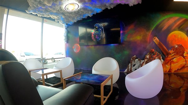 Ice cream shop's 'sci-fly' menu will catapult you into outer space