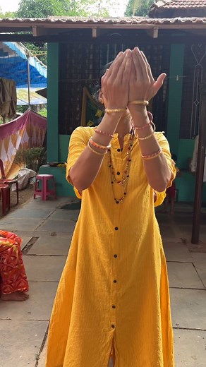 33K views · 232 reactions | Introducing Team bride拾 Funtime with Fam 拾 #cousinssquad❤️ #teambride❤️ #cousinswedding❤️ #shreevlogs #kannadavlogger #sirsi #sirsians #uttarakannada #havyakawedding #funwithfamily #funtime #instagood #trendingreels | Shree vlogs | Facebook