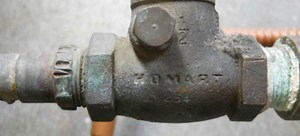 How to Test a Backflow Preventer | DoItYourself.com