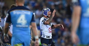 Thurston farewells NRL in style as Cowboys storm home