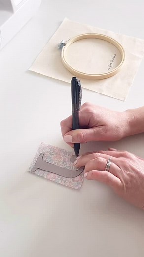 I get asked about my Serif letter templates a lot. It only occurred to me recently that it would actually be really easy to turn my file into a simple PDF for you to download. I love these letters! If you’d like to know which interfacing I use for the backing, that information is also in the file. Please comment LETTERS and I’ll send a link to the download to your DMs. 🌸 | Annie and Wilf Designs