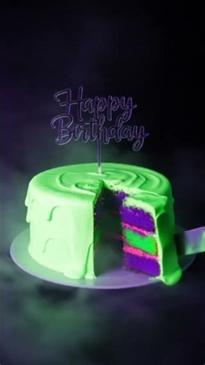 Slicing Open A GLOWING Alien Slime Cake! 🛸 (Halloween Birthday Idea)